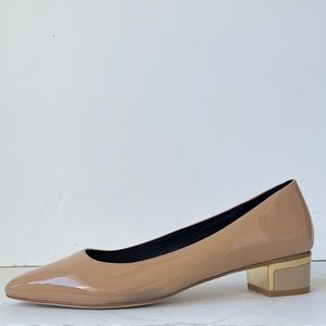 Melyann Womens 'Frame' Nude Patent Leather Pump size 9M